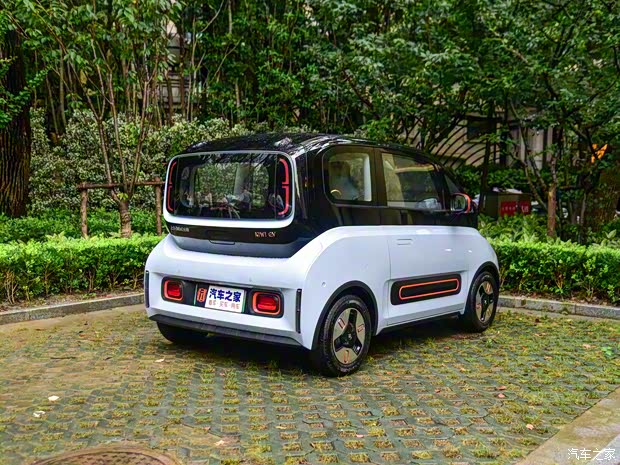 上汽通用五菱 寶駿KiWi EV 2021款 試裝車