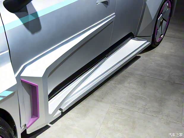 广汽埃安 AION Y 2021款 赛博电竞版