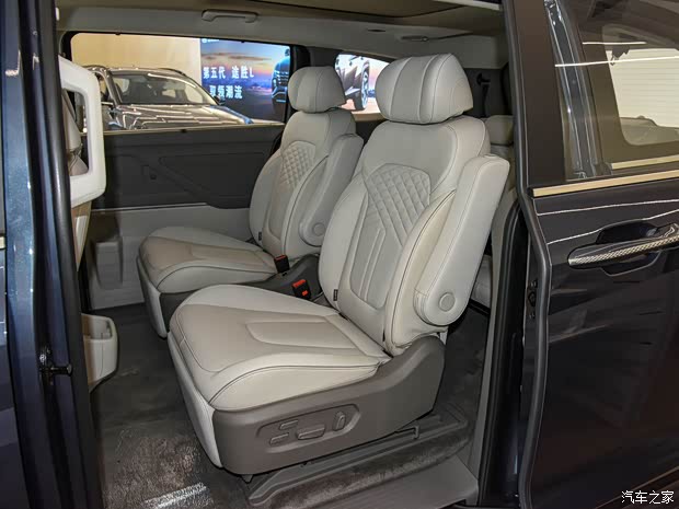 北京现代 库斯途 2021款 270TGDi 尊贵版 LUX 北京现代 库斯途 2021款 270TGDi 尊贵版 LUX