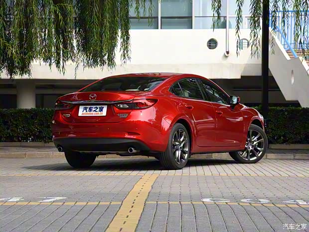 一汽马自达 阿特兹 2018款 2.5L 蓝天至尊版 一汽马自达 阿特兹 2018款 2.5L 蓝天至尊版