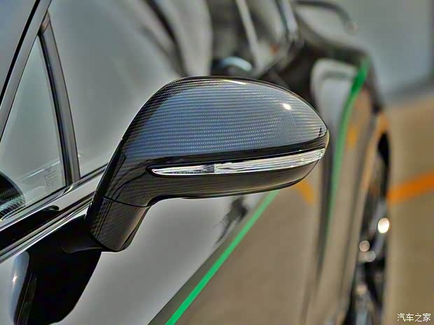 賓利 歐陸 2015款 4.0T GT3-R