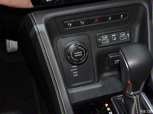 廣汽菲克Jeep 大指揮官PHEV 2021款 2.0T 插電混動(dòng)版