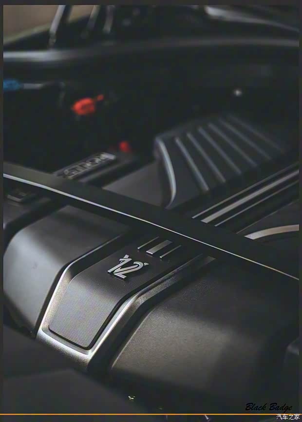 劳斯莱斯 库里南 2020款 Black Badge 劳斯莱斯 库里南 2020款 Black Badge