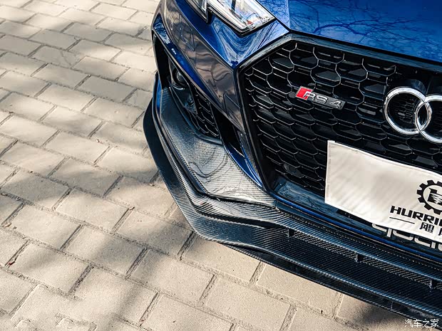 Audi Sport 奧迪RS 4 2019款  RS 4 2.9T Avant