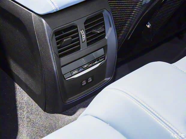 寶馬M 寶馬M4 2021款 M4敞篷轎跑車 M xDrive 雷霆版