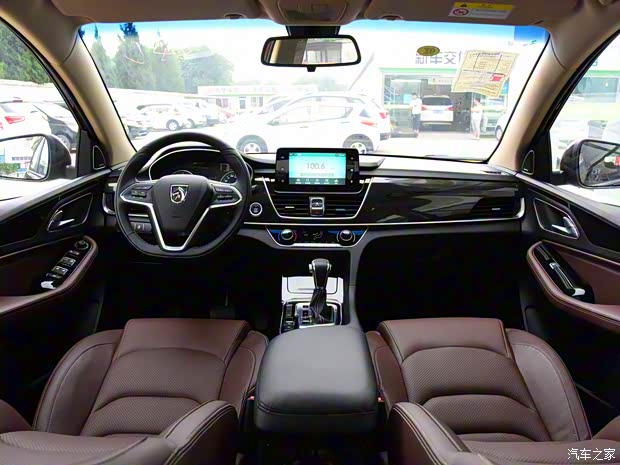 上汽通用五菱 宝骏560 2017款 1.5T DCT乐享版