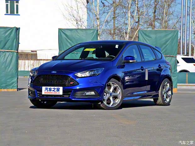 福特(进口) 福克斯(进口) 2015款 2.0T ST 标准版
