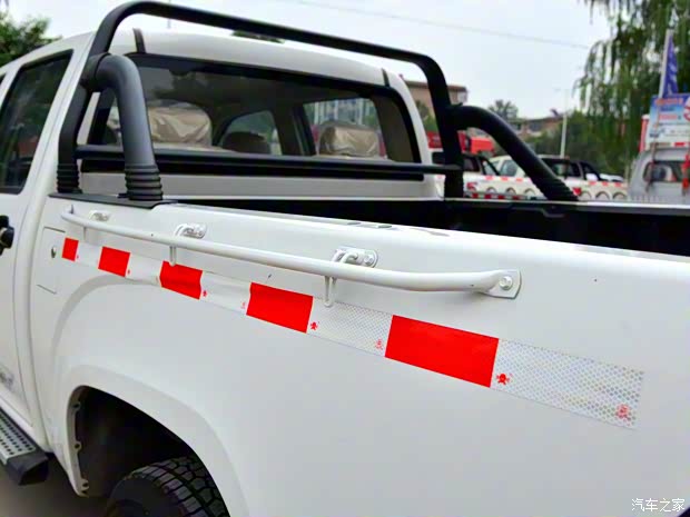 江淮汽車 瑞鈴 2015款 2.5T V5 限量版 兩驅(qū)大雙排4B2-95C43