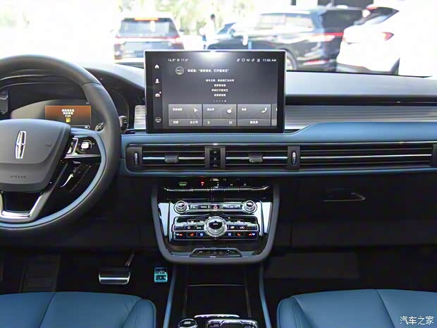 长安林肯 冒险家 2022款 2.0T 两驱MONO限量版 长安林肯 冒险家 2022款 2.0T 两驱MONO限量版