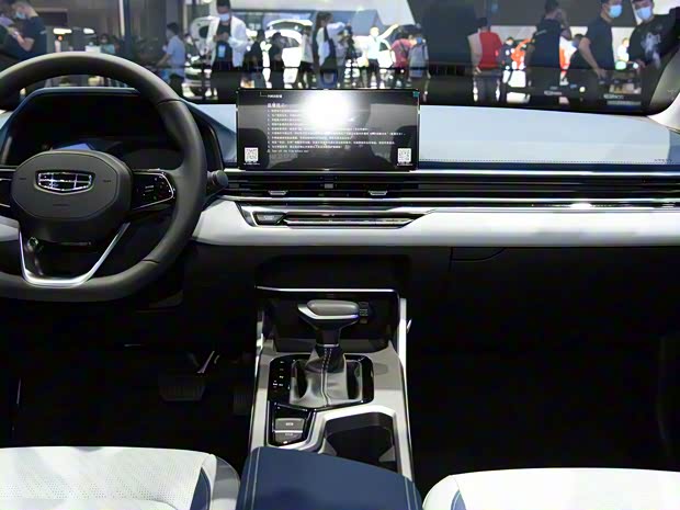 吉利汽车 帝豪 2022款 第4代 1.5L CVT旗舰型