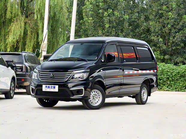 东风风行 菱智 2022款 V3 1.6L 基本型 2座 东风风行 菱智 2022款 V3 1.6L 基本型 2座