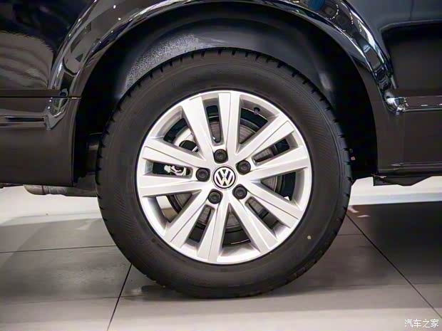 大众(进口) 凯路威 2016款 2.0TSI 四驱舒适版 9座