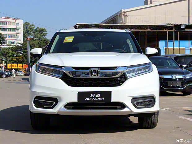 广汽本田 冠道 2017款 370TURBO 四驱尊贵版