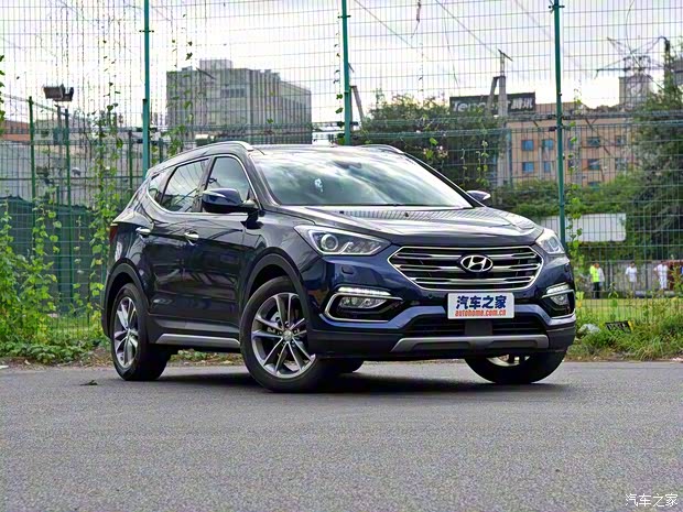 北京現(xiàn)代 全新勝達 2017款 2.0T 自動四驅旗艦型 7座