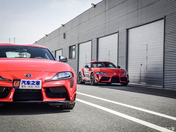 丰田(进口) SUPRA 2021款 GR SUPRA 3.0T 标准型