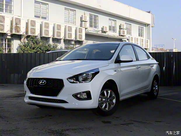 北京現(xiàn)代 瑞納 2017款 1.4L 手動(dòng)煥彩網(wǎng)聯(lián)版