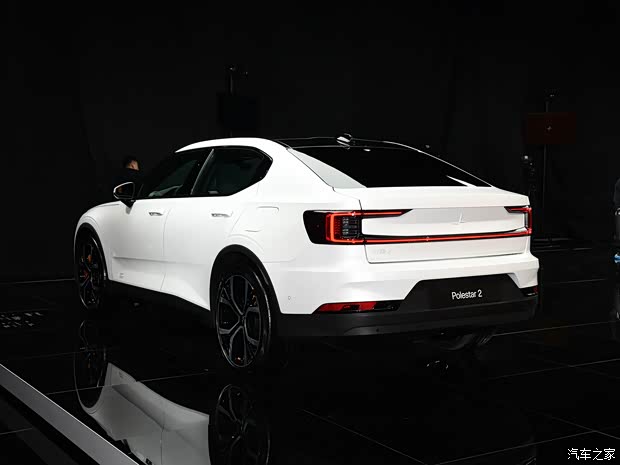 Polestar Polestar 2 2021款 雙電機(jī)長(zhǎng)續(xù)航