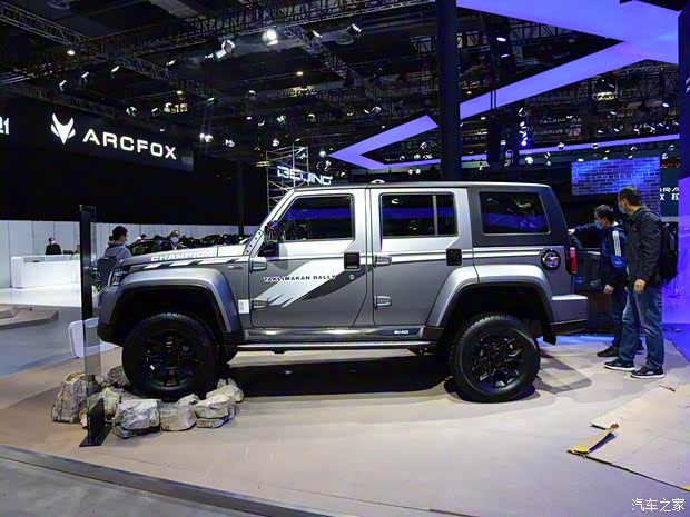 北京越野 北京BJ40 2021款 2.0T 自動環(huán)塔冠軍版