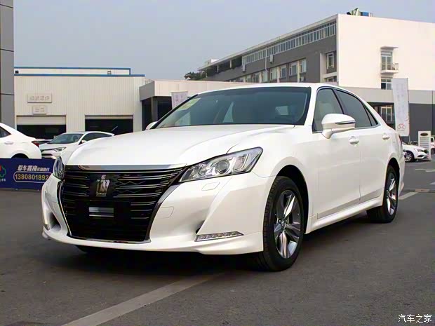 一汽丰田 皇冠 2018款 2.0T 先锋版