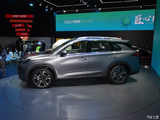 广汽乘用车 传祺GS4 2021款 PLUS 390T 基本型 广汽乘用车 传祺GS4 2021款 PLUS 390T 基本型