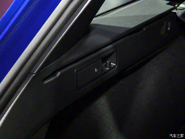 大眾(進口) 蔚攬 2021款 R-Line縱行版