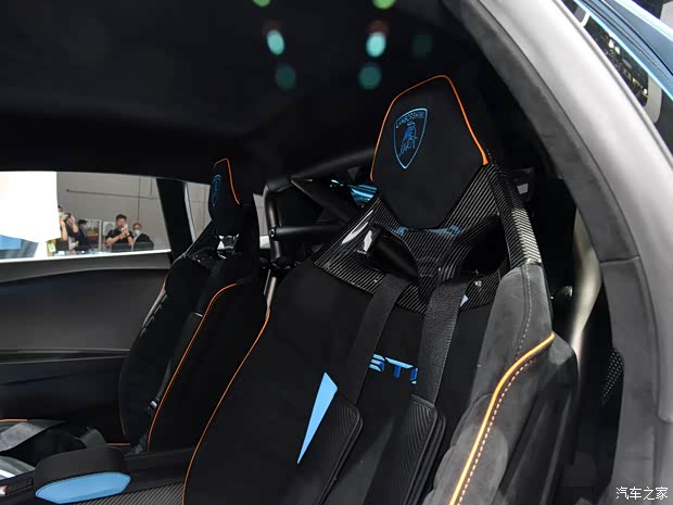 蘭博基尼 Huracán 2021款 Huracán STO