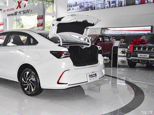 北京汽车 北京U5 PLUS 2021款 低配版