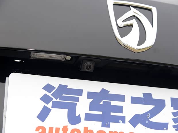 上汽通用五菱 寶駿730 2017款 1.5T 手動豪華型 7座