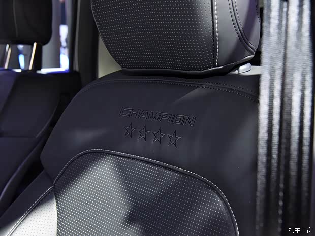 北京越野 北京BJ40 2021款 2.0T 自動環(huán)塔冠軍版