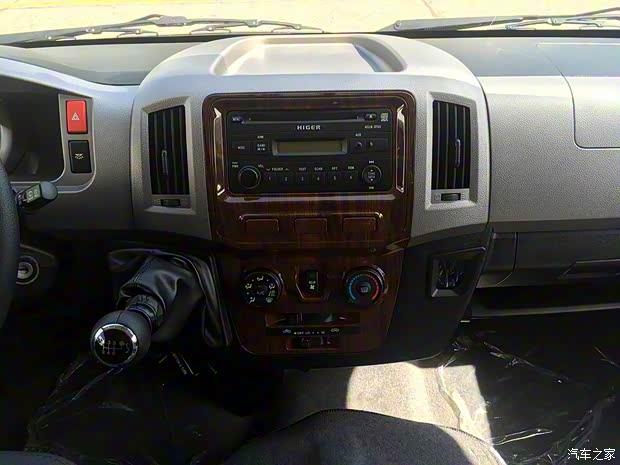 蘇州金龍 海格H6C 2016款 2.8T柴油版SC28R143.1Q5A 蘇州金龍 海格H6C 2016款 2.8T柴油版SC28R143.1Q5A