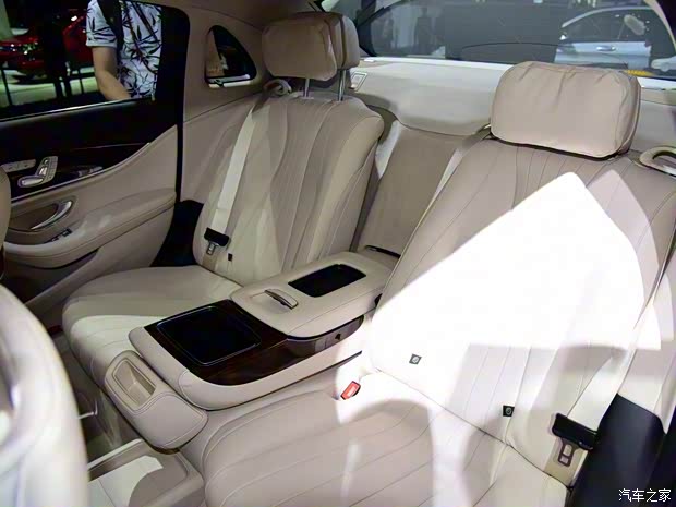 北京奔馳 奔馳E級 2016款 E 320 L 4MATIC