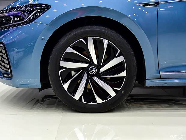 上汽大众 帕萨特 2022款 基本型