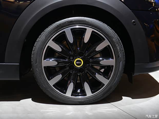 MINI MINI新能源 2022款 COOPER SE 歐洲版