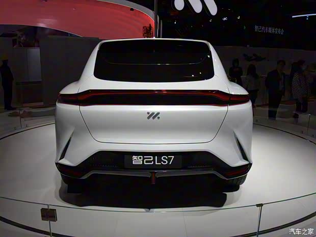 智己汽车 智己LS7 2021款 概念车 智己汽车 智己LS7 2021款 概念车