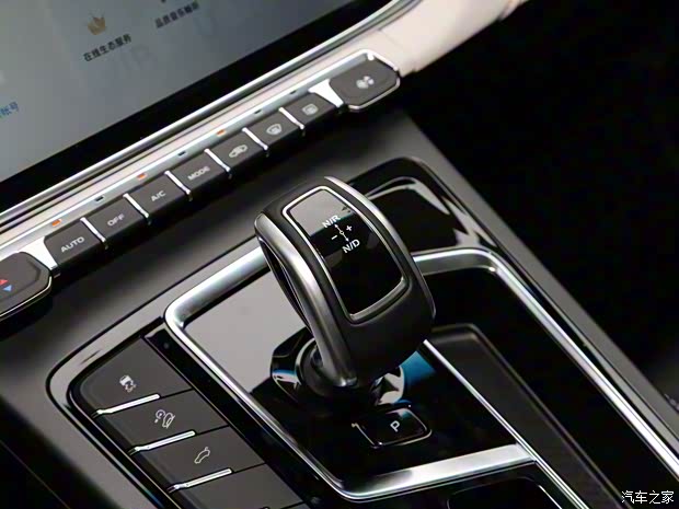 吉利汽车 博越 2022款 博越X 中配版