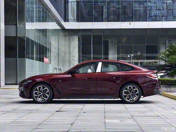 宝马(进口) 宝马4系 2021款 430i Gran Coupe M运动曜夜套装