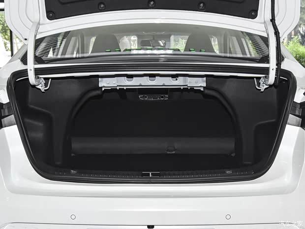 北京汽车 北京U5 PLUS 2021款 低配版