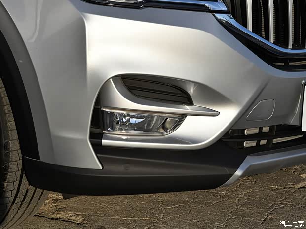 华晨中华 中华V6 2018款 1.5T 自动旗舰型