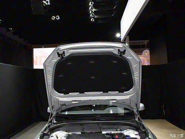 沃爾沃亞太 沃爾沃XC60 2022款 基本型低配