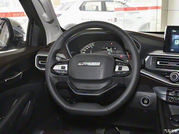 長(zhǎng)安凱程 長(zhǎng)安凱程F70 2022款 2.5T柴油手動(dòng)四驅(qū)豪華版長(zhǎng)軸JE4D25