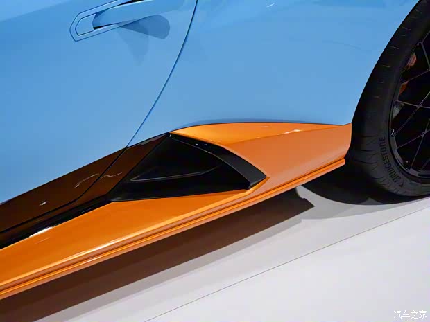 蘭博基尼 Huracán 2021款 Huracán STO