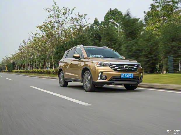 广汽乘用车 传祺GS4 2017款 235T 自动两驱豪华智联版
