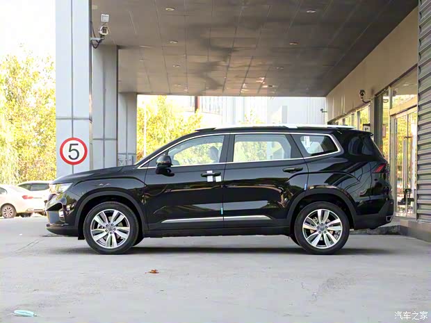 吉利汽车 豪越 2022款 1.8TD DCT豪华型 7座