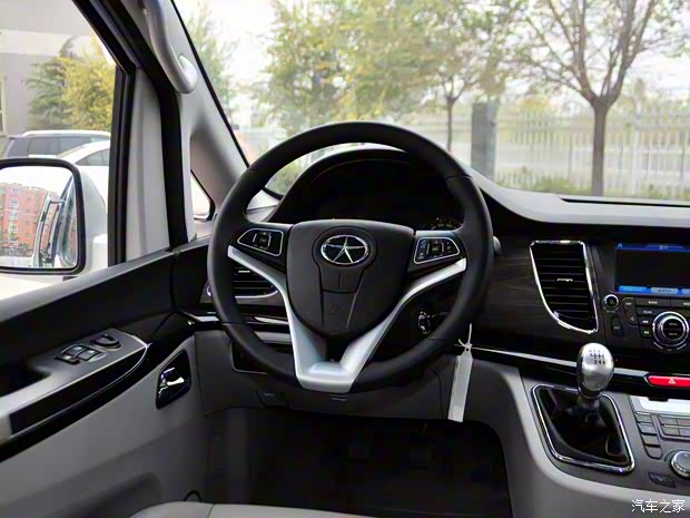 江淮汽車 瑞風(fēng)M5 2013款 2.0T 汽油手動(dòng)公務(wù)版