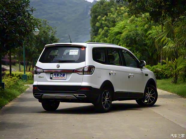 东风风行 风行SX6 2016款 1.6L CVT尊享型