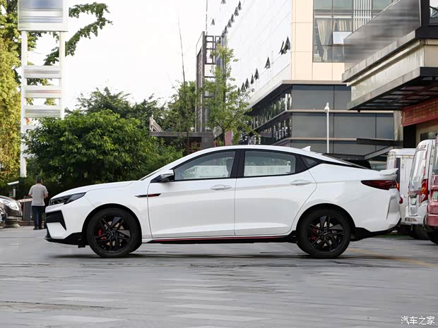 江汽集团 思皓曜 2021款 1.5TGDI DCT穿云RACE版