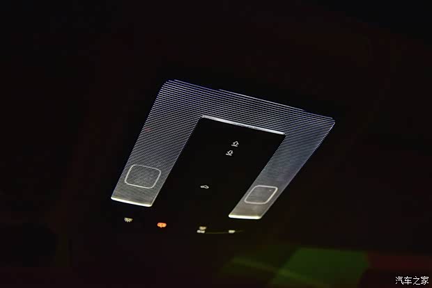 上汽大众 帕萨特 2022款 380TSI 豪华版