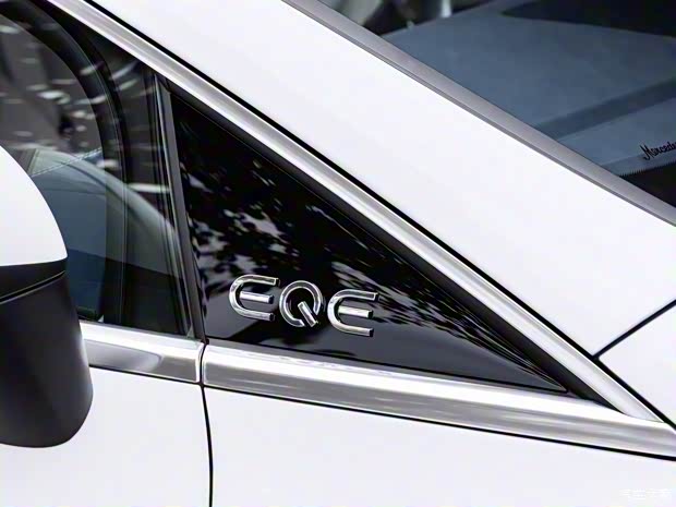 梅賽德斯-EQ 奔馳EQE 2022款 350 Electric Art Line 歐洲版