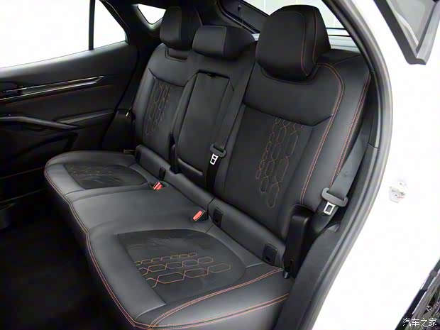 长安福特 EVOS 2021款 首发限量版 长安福特 EVOS 2021款 首发限量版