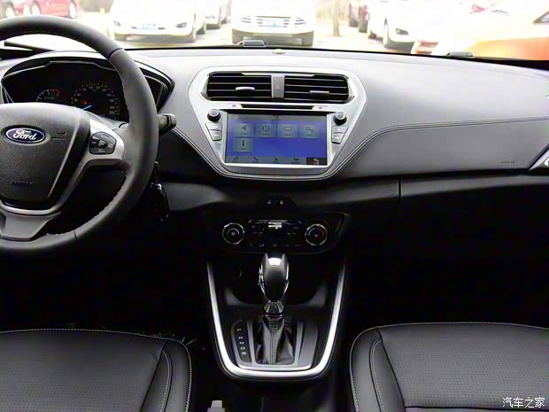 长安福特 福睿斯 2017款 1.5L 自动基本型